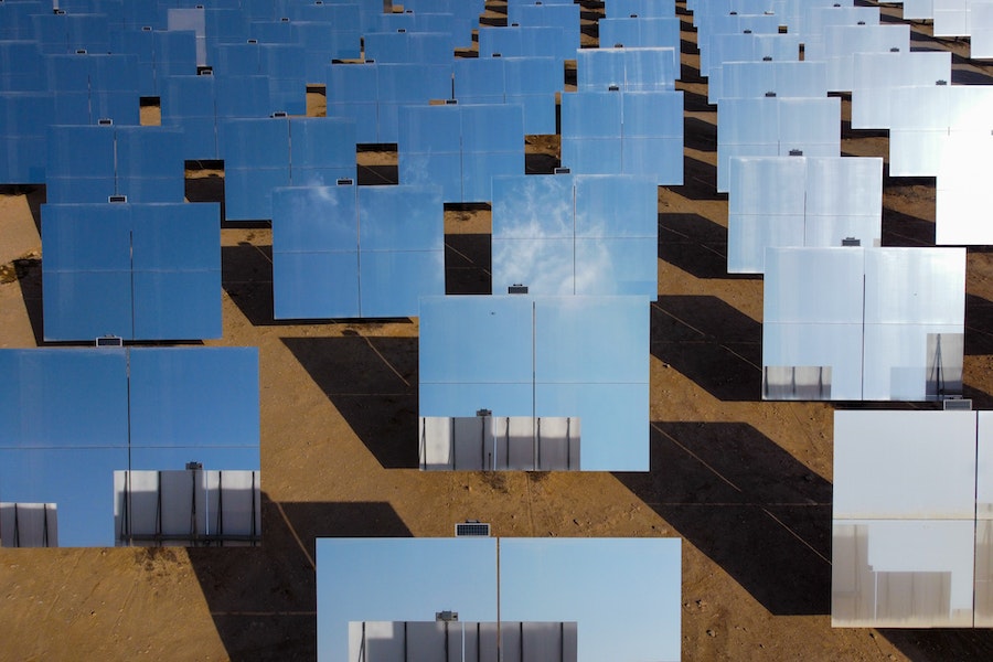 Paneles solares inteligentes: qué son, cómo funcionan y sus principales marcas